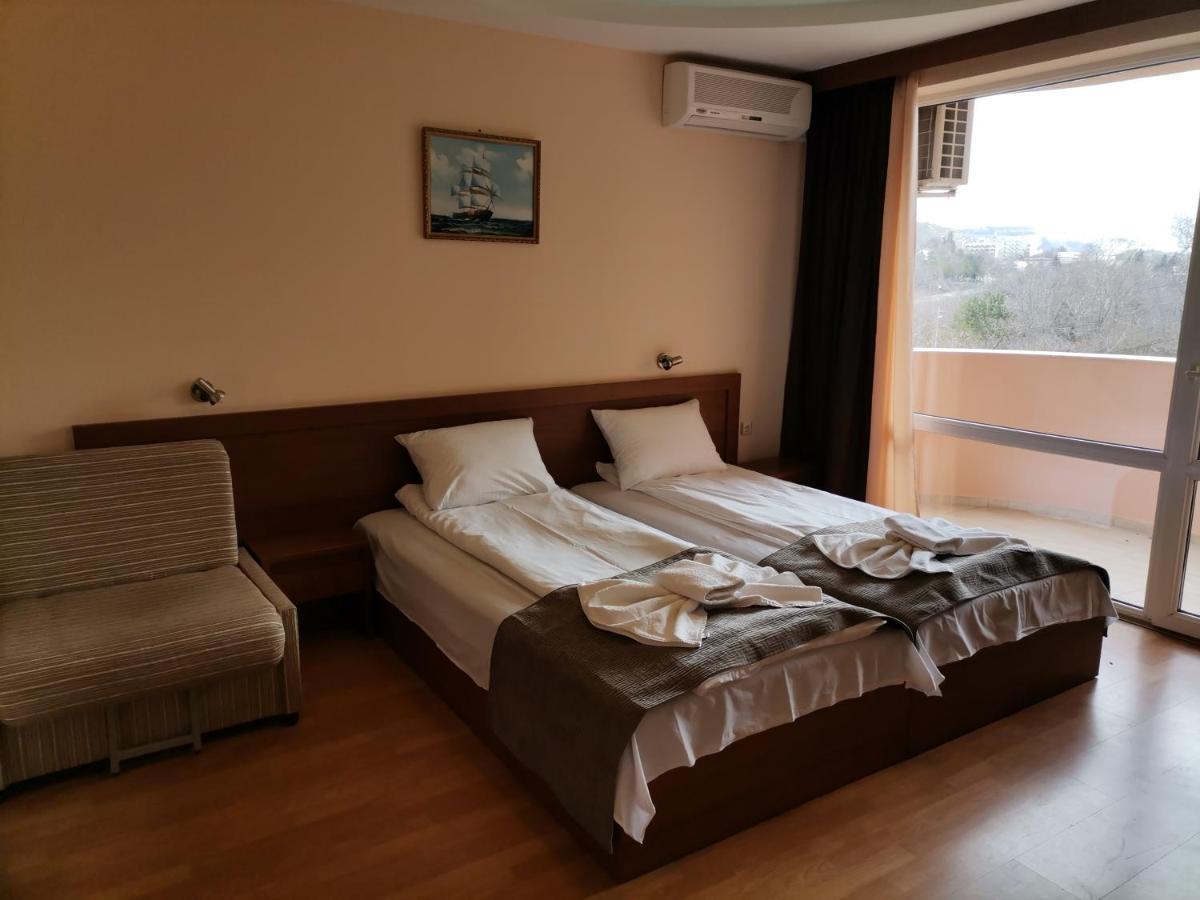 Paris Hotel Balchik Exterior foto