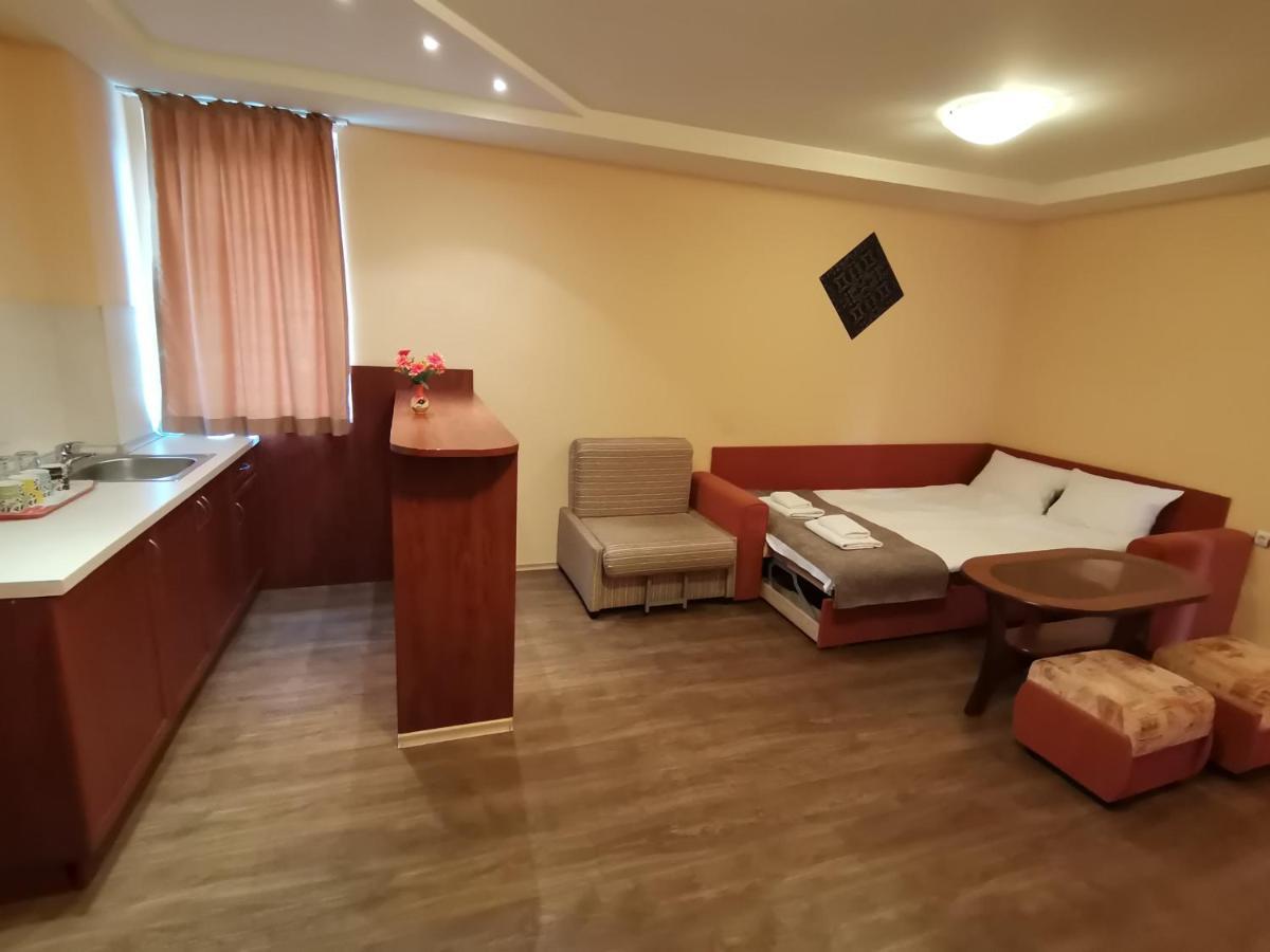 Paris Hotel Balchik Exterior foto
